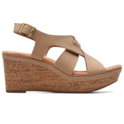 Clarks Women's Elleri Rae Wedge Sandal