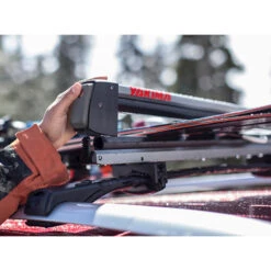 Yakima FreshTrack 6 Ski & Snowboard Mount -Winter Equip Store 8003093 Yakima FreshTrack6SkiSnowboardMount 7