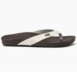 Reef Women's Cushion Bounce Court Flip Flop Sandal
