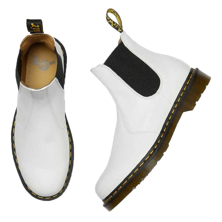 Dr. Martens AirWair Women's 2976 Leather Casual Chelsea Boot 4 Dr. Martens AirWair Women's 2976 Leather Casual Chelsea Boot - Image 4