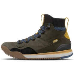 The North Face Men's Back-To-Berkeley III Sport Waterproof Boot