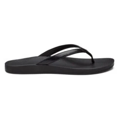 OluKai Women's Puawe Flip Flop Sandal