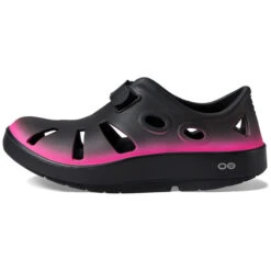 Oofos Women's OOcandoo Sandal