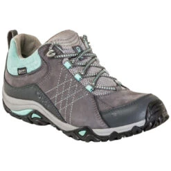 Oboz Women's Sapphire Low Waterproof Hiking Shoe