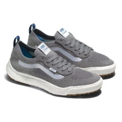 Vans Men's UltraRange VR3 Shoe