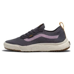 Vans Women's UltraRange VR3 Shoe -Winter Equip Store VN0A4BXB1O7 HERO