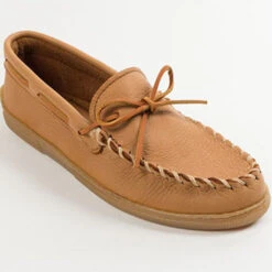 Minnetonka Men's Moose Hide Moccasin